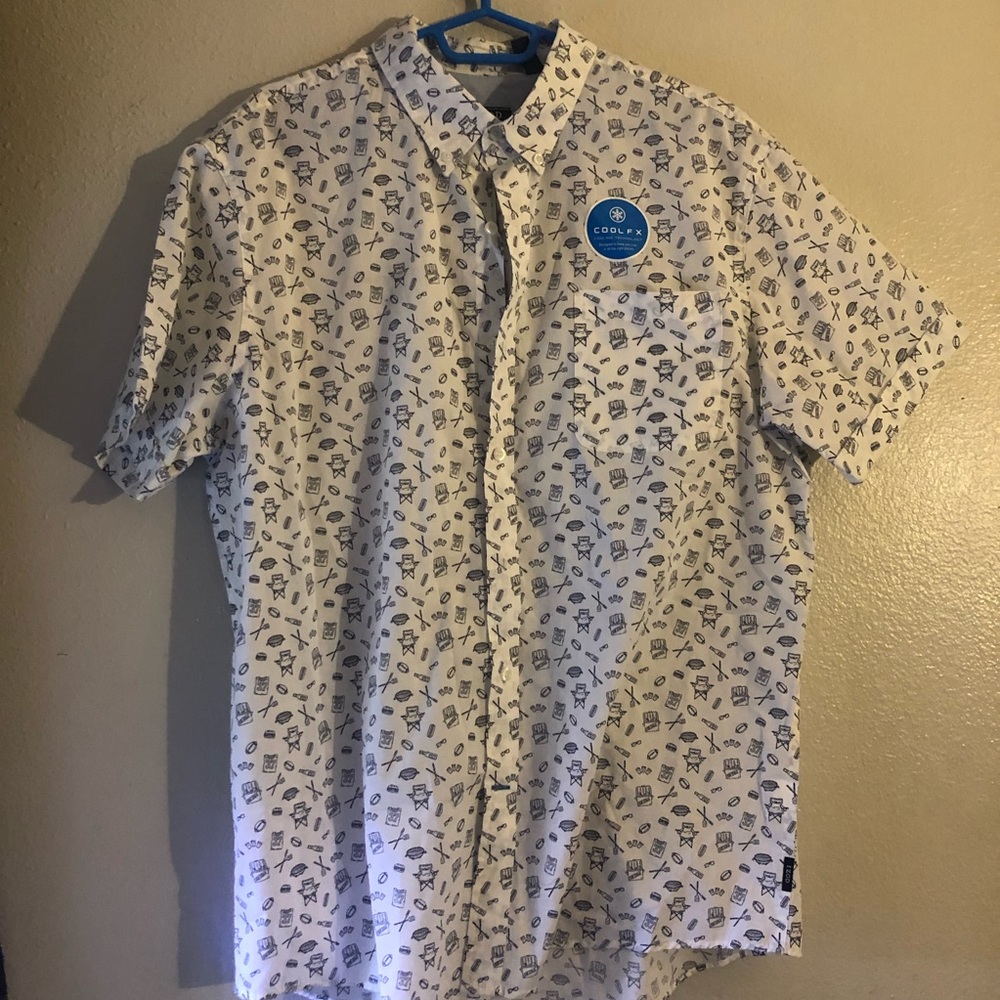 Izod brand button up. Men’s xl. Short sleeve .